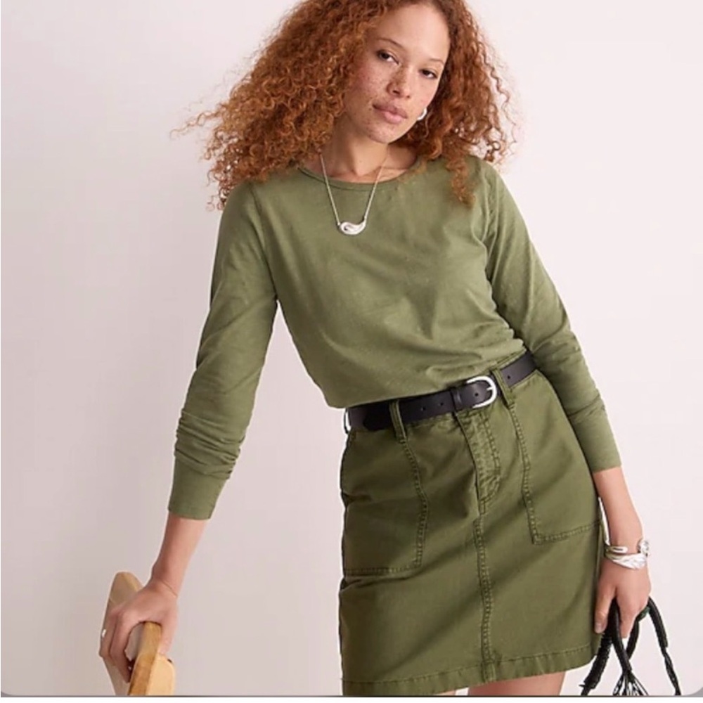 Jcrew organic slub cotton Classic Crewneck Long Sleeve Top - Olive Green - Picture 2 of 4